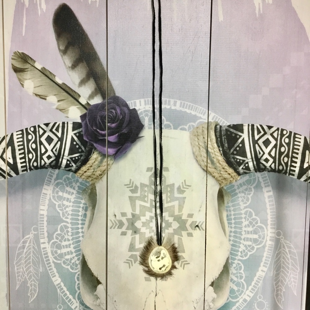 Unique Handmade Indigenous/Native Carved Bone/Antler Animal Spirit Necklace